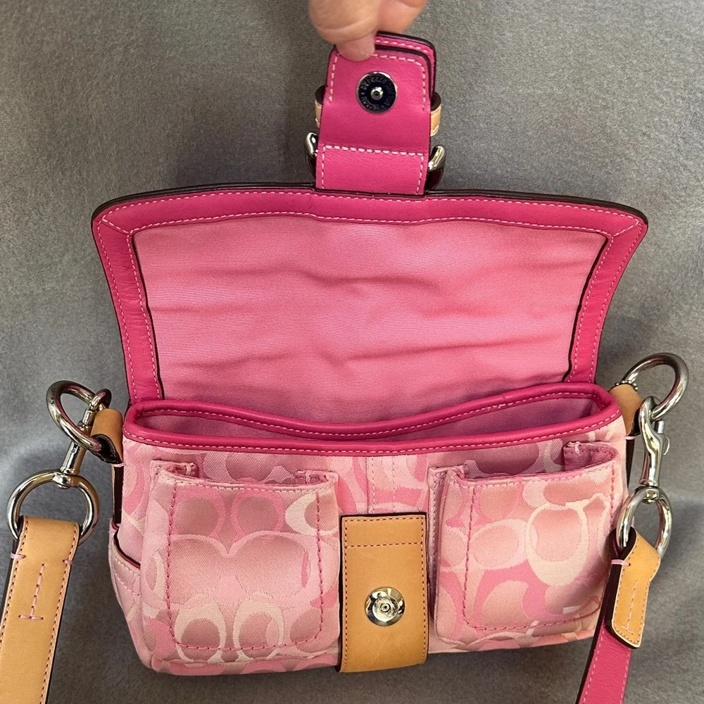 Coach 1854 Pink Signature Jacquard Buckle Flap Crossbody with Tag RARE Vintage - Picture 7 of 16